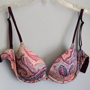 Victoria's Secret 32D Very Sexy Push-Up Bra